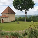 Domaine De Montvianeix 3* Saint-Victor-Montvianeix