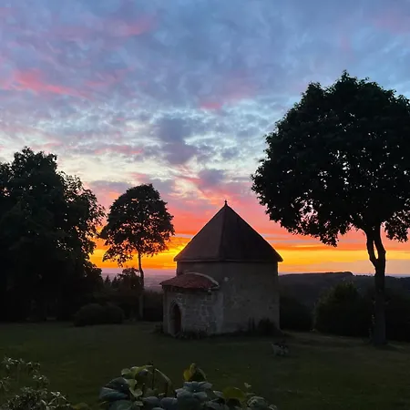 Domaine De Montvianeix 3* Saint-Victor-Montvianeix