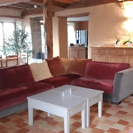 Domaine De Montvianeix