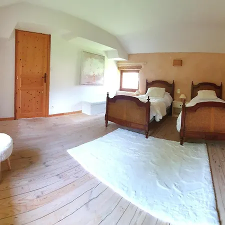 Domaine De Montvianeix Saint-Victor-Montvianeix